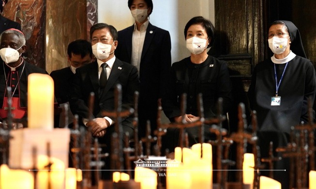 Remarks by President Moon Jae-in at Exhibition “Barbed Wire, Heralds of Peace” in Rome