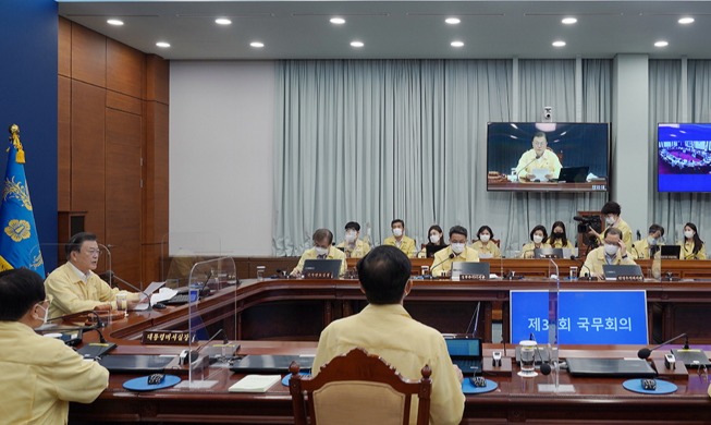 Opening Remarks by President Moon Jae-in at 38th Cabinet Meeting