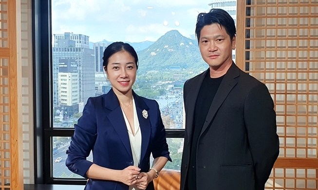 2 Asian reporters cover Korea's resident-led sustainable growth